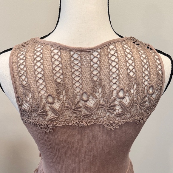 Southern Fried Chics Lace Trim Sleeveless Dress Size Medium - Picture 7 of 11